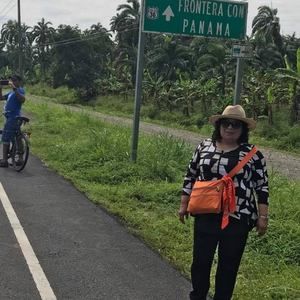 Meet your Posher, Maria